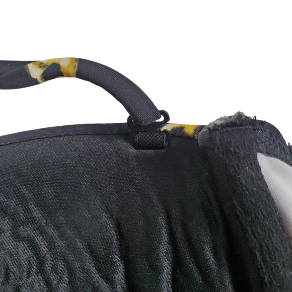 Kardashian Kollection Black Chain Print Bikini Top Women's Medium - Picture 8 of 12